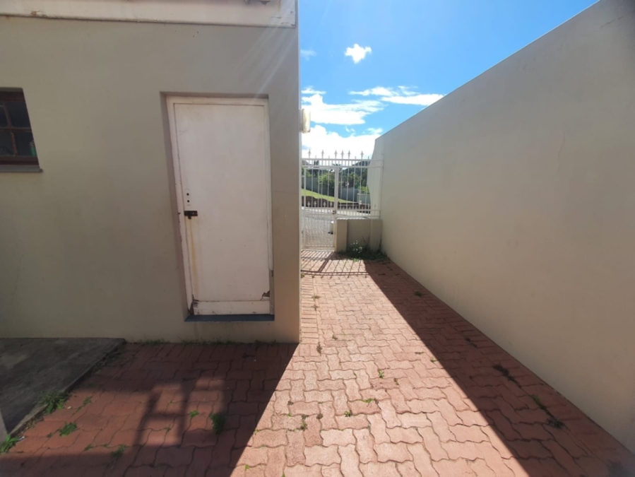 To Let 3 Bedroom Property for Rent in Blue Bend Eastern Cape